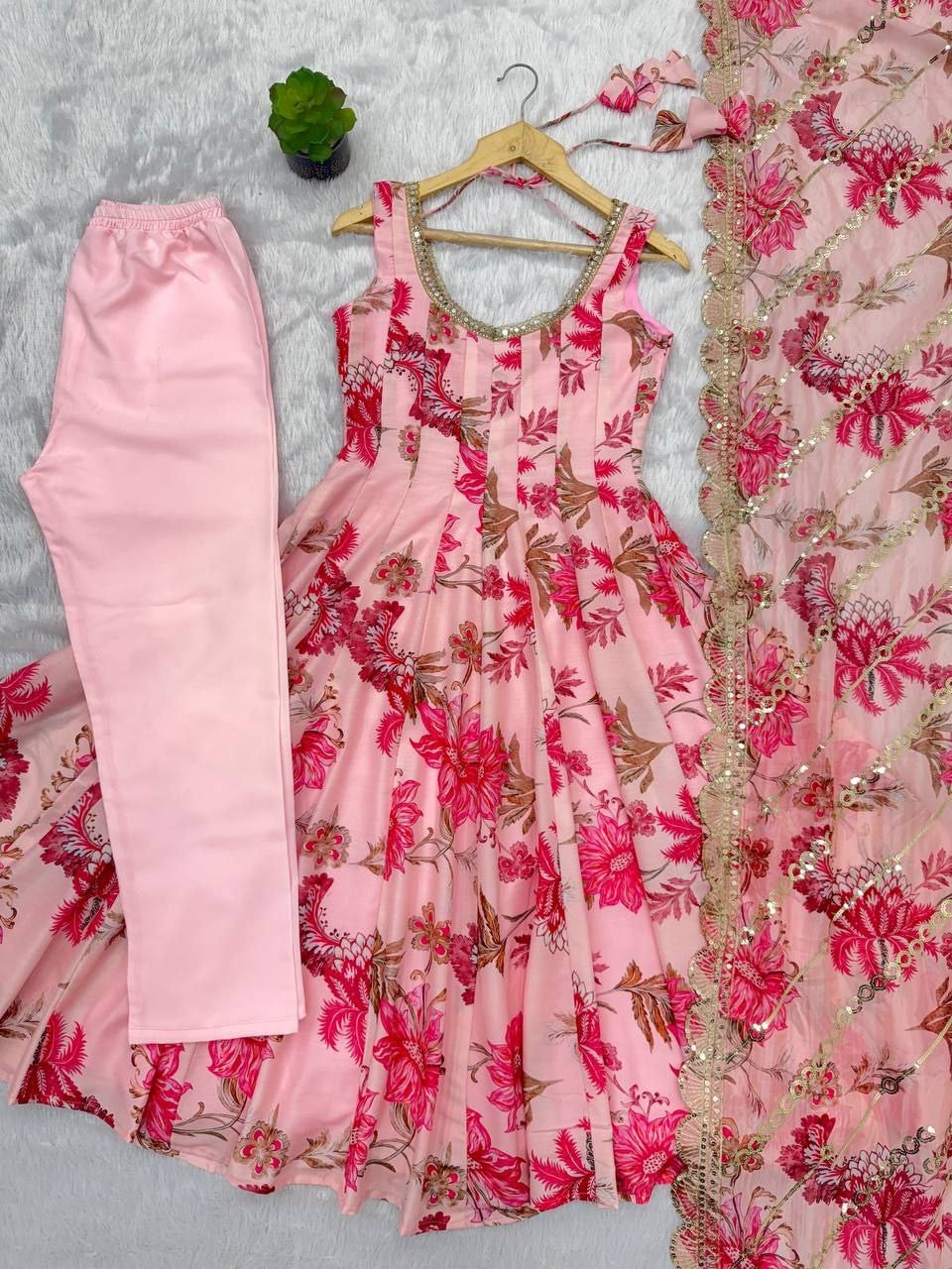 Anarkali Collection "Naneeka" - Rose
