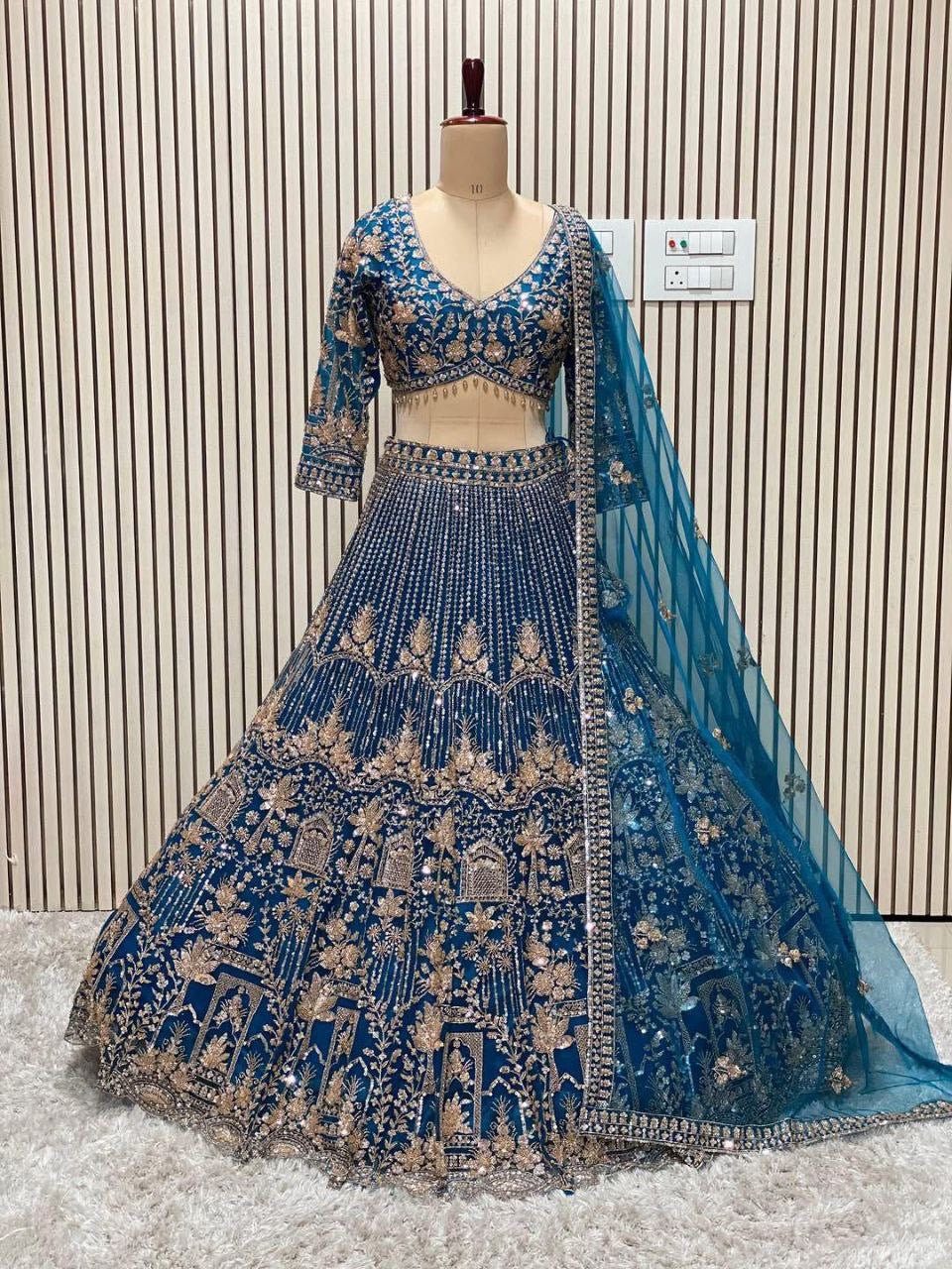 Lehenga collection "Shadiri" - Bleu paon