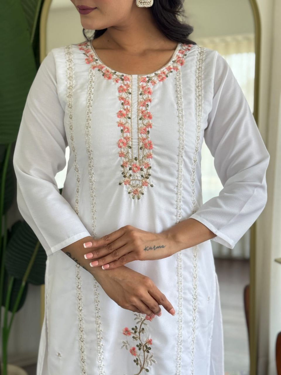 Punjabi "Pooja" - Blanc