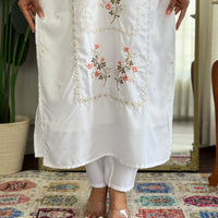 Punjabi "Pooja" - Blanc