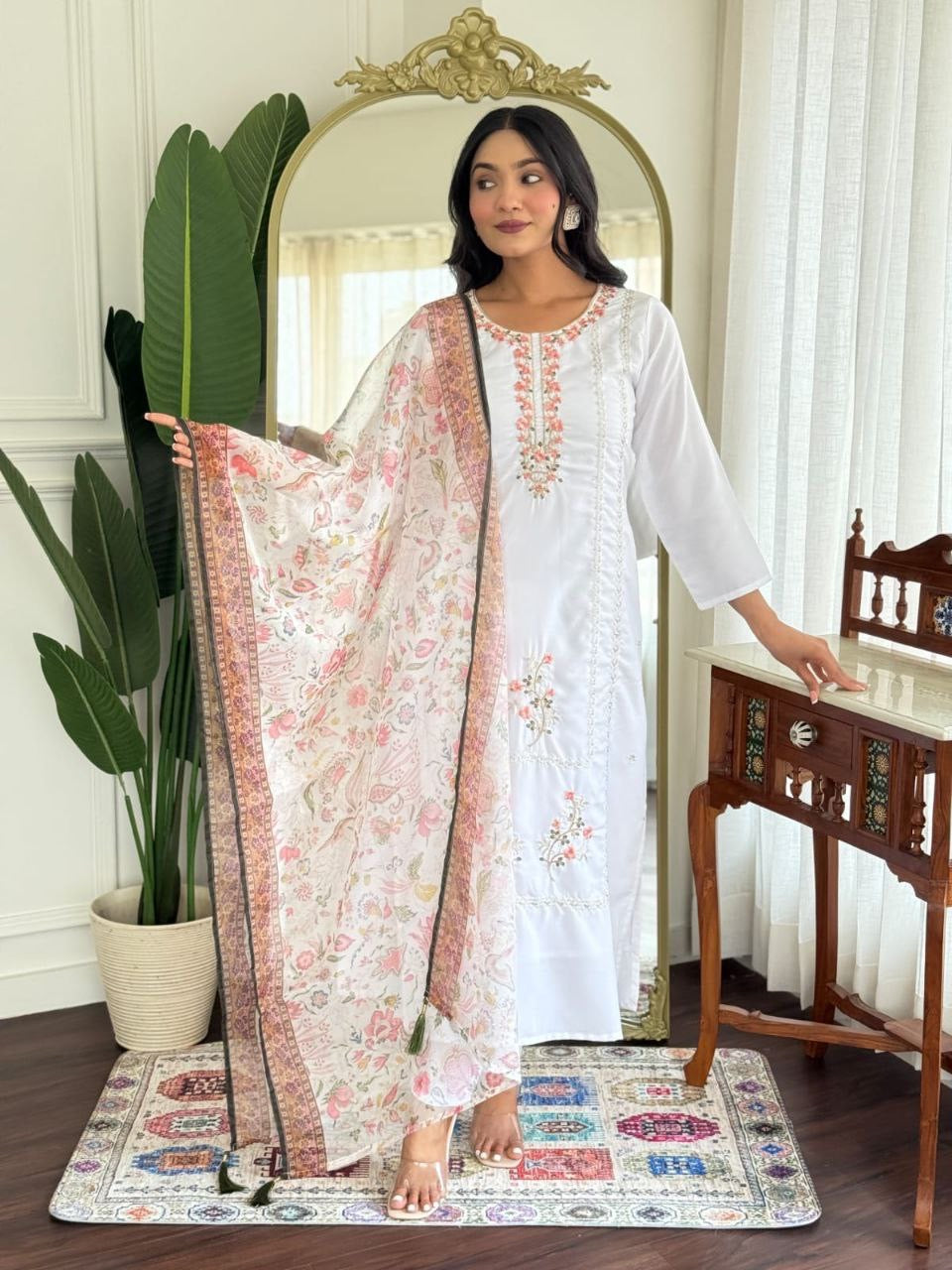 Punjabi "Pooja" - Blanc