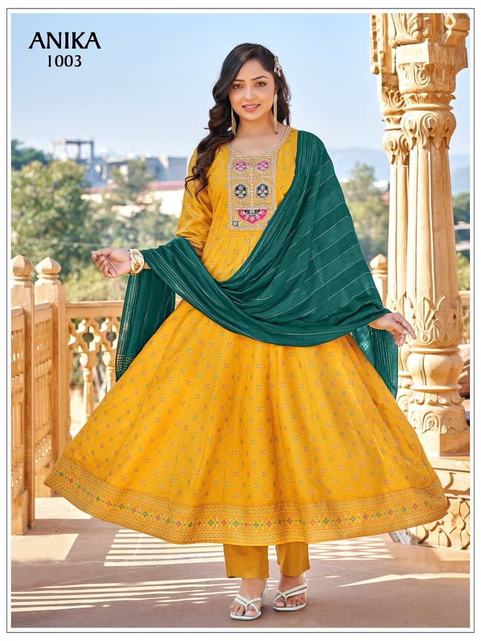 Anarkali Collection "Tara" - Jaune