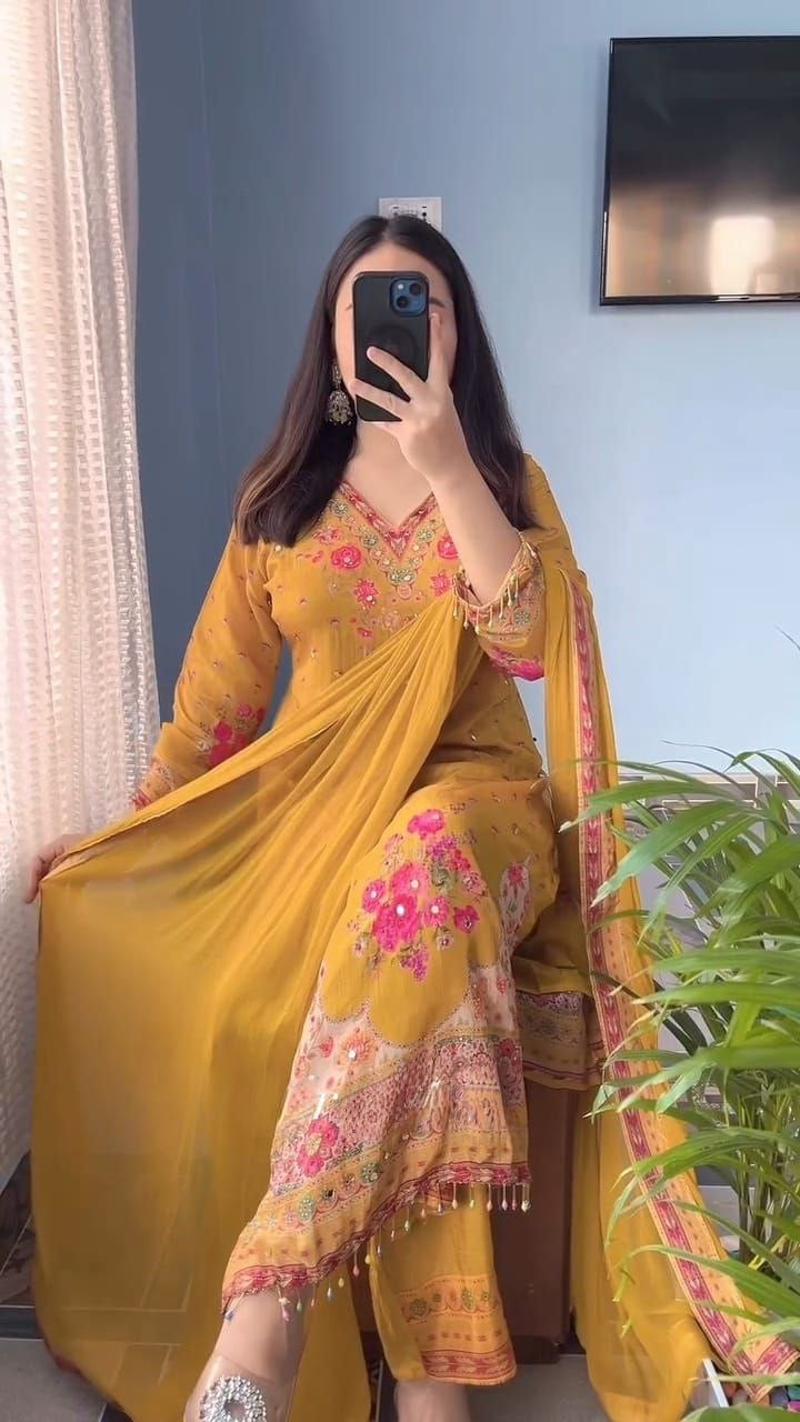 Punjabi "Nisha" - Jaune moutarde