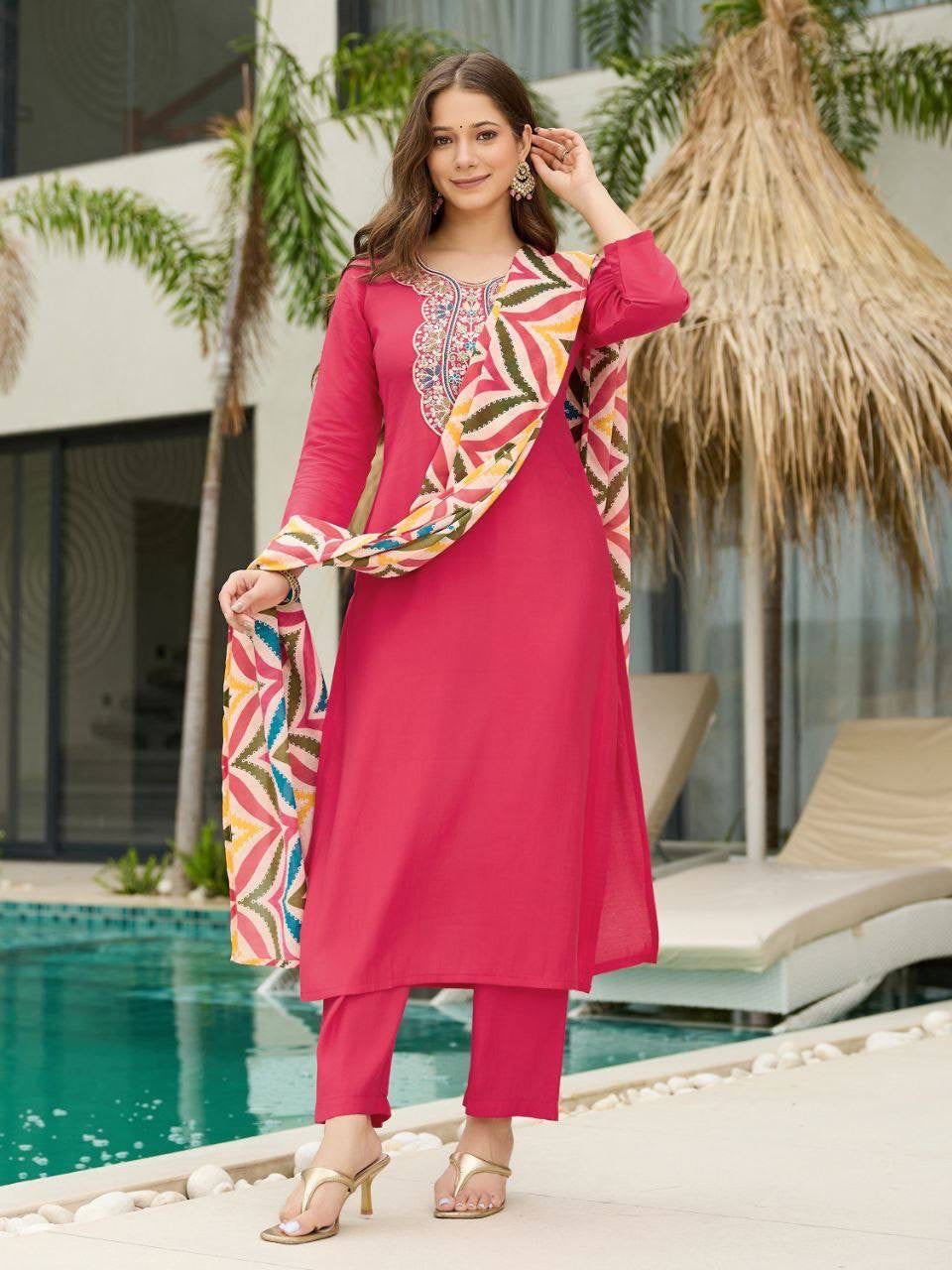 Punjabi "Avni" - Rose fuschia