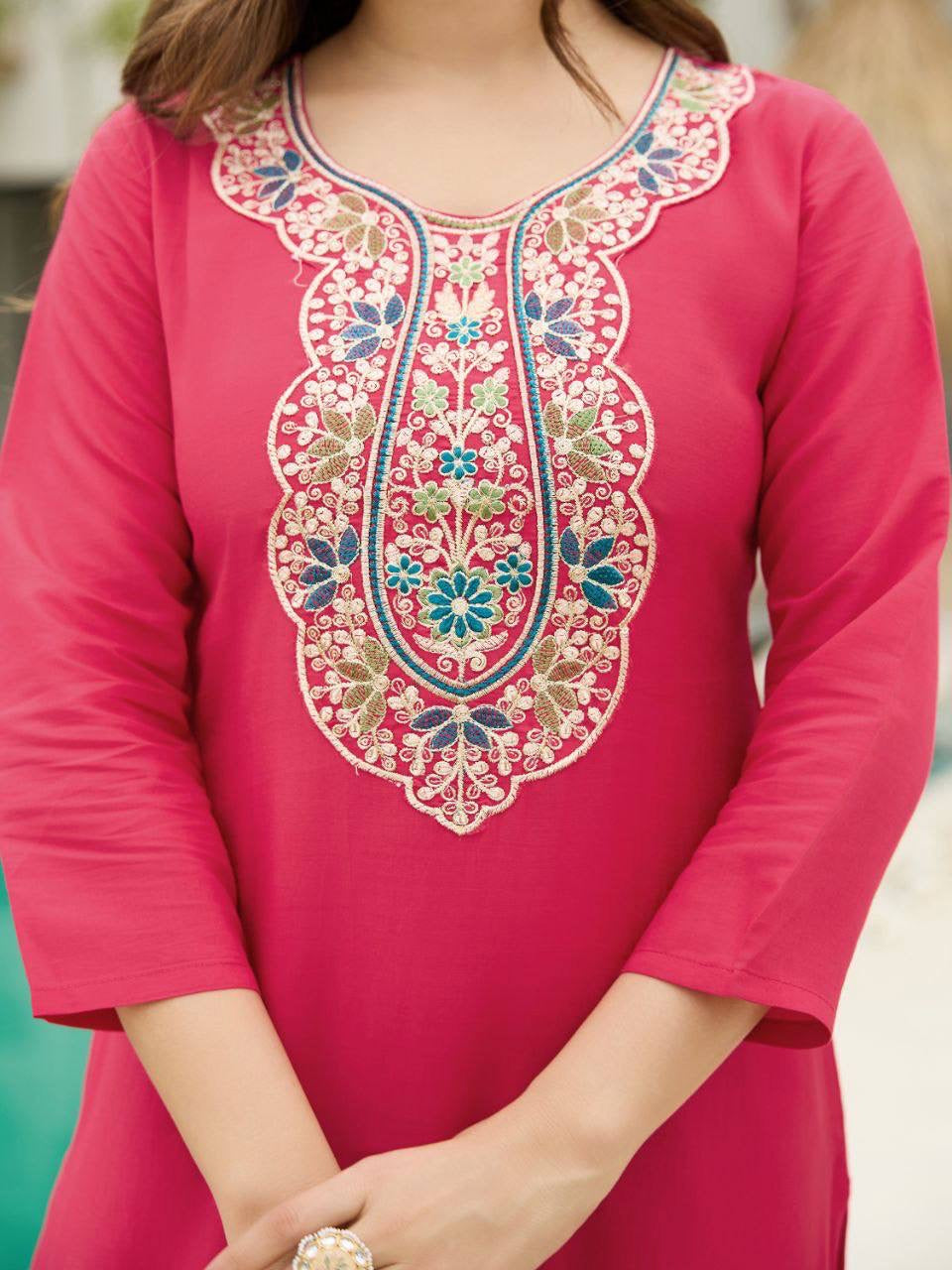 Punjabi "Avni" - Rose fuschia