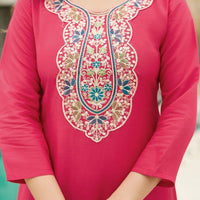 Punjabi "Avni" - Rose fuschia