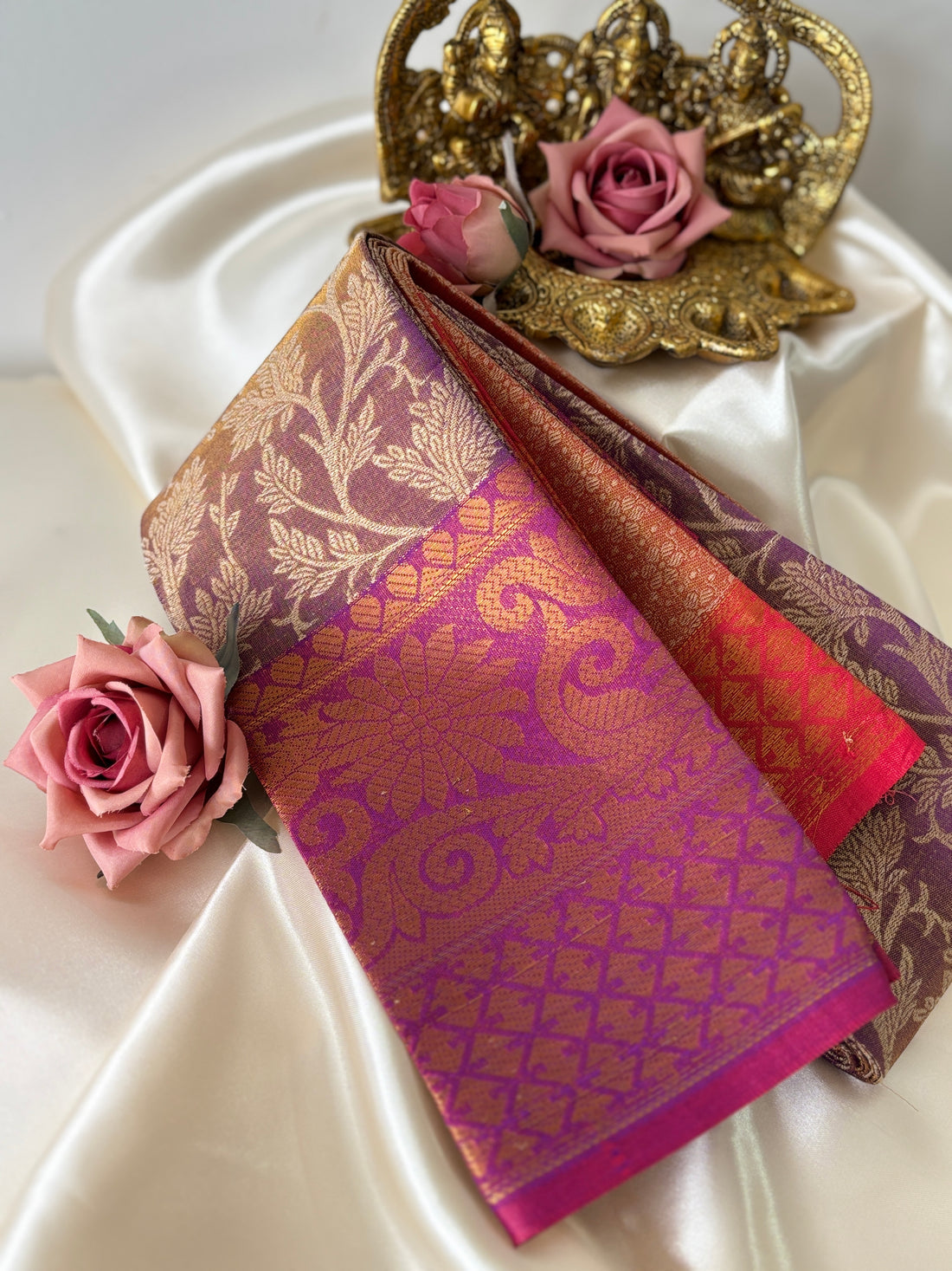 Sari Soundari - LILAS / CORAIL