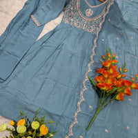 Anarkali  "Anjana" - Bleu ciel légèrement grisé