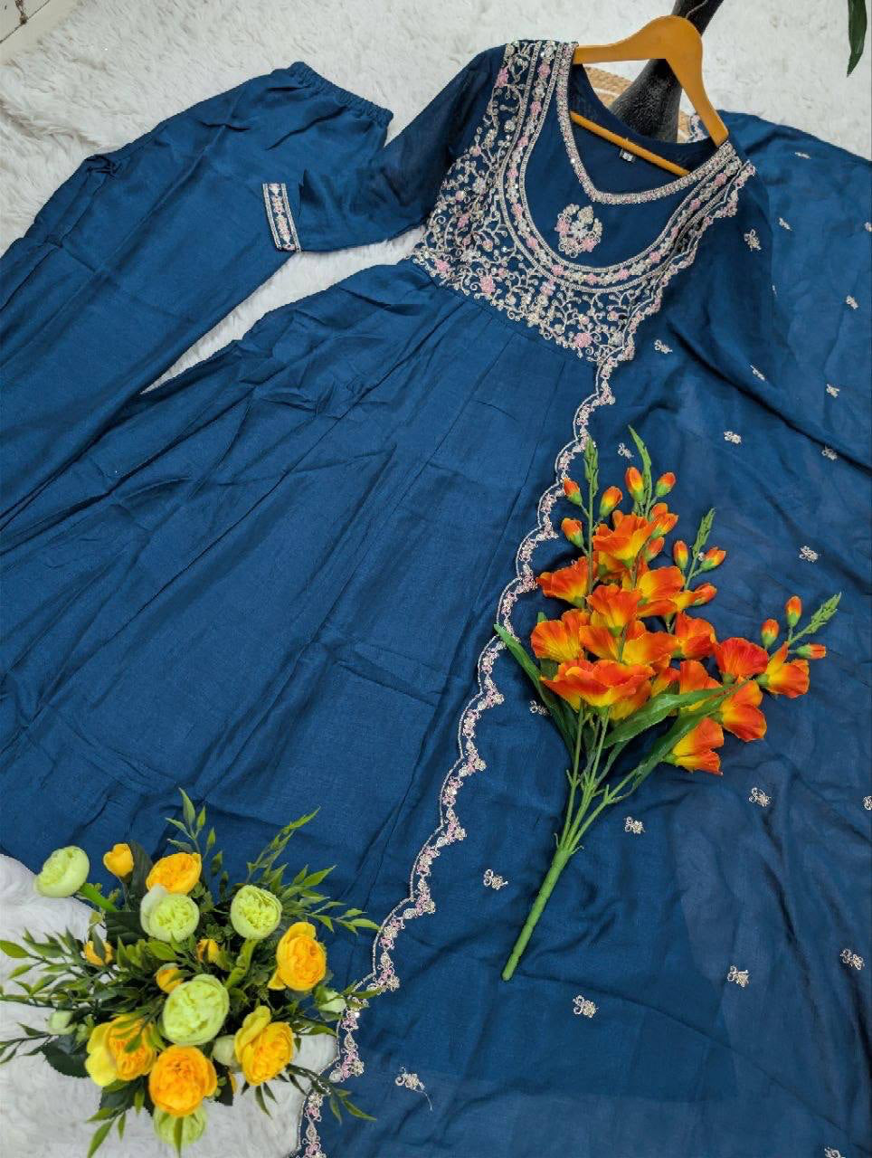 Anarkali  "Anjana" - Bleu marine