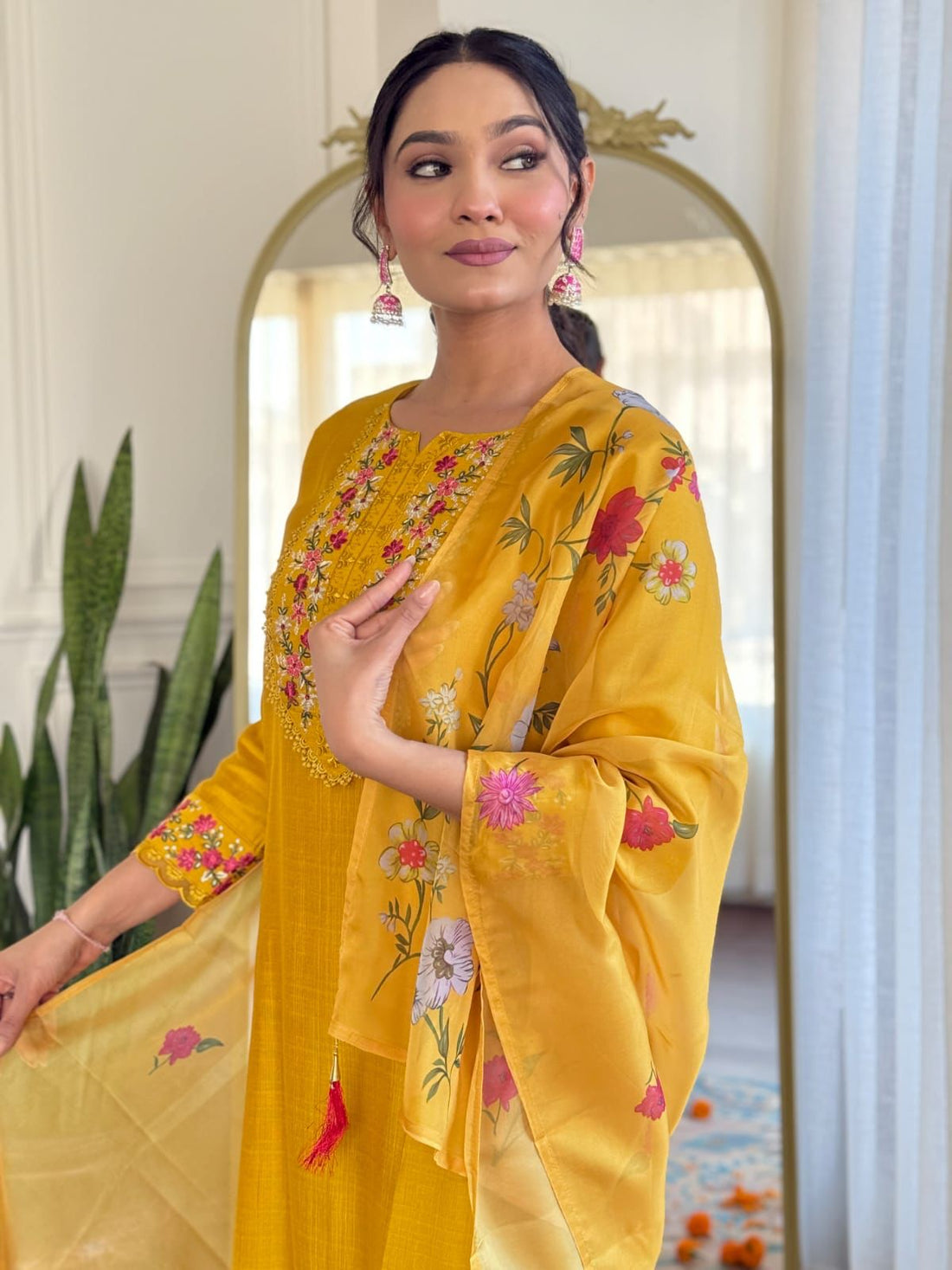 Punjabi Collection "Gwendali" - Jaune moutarde