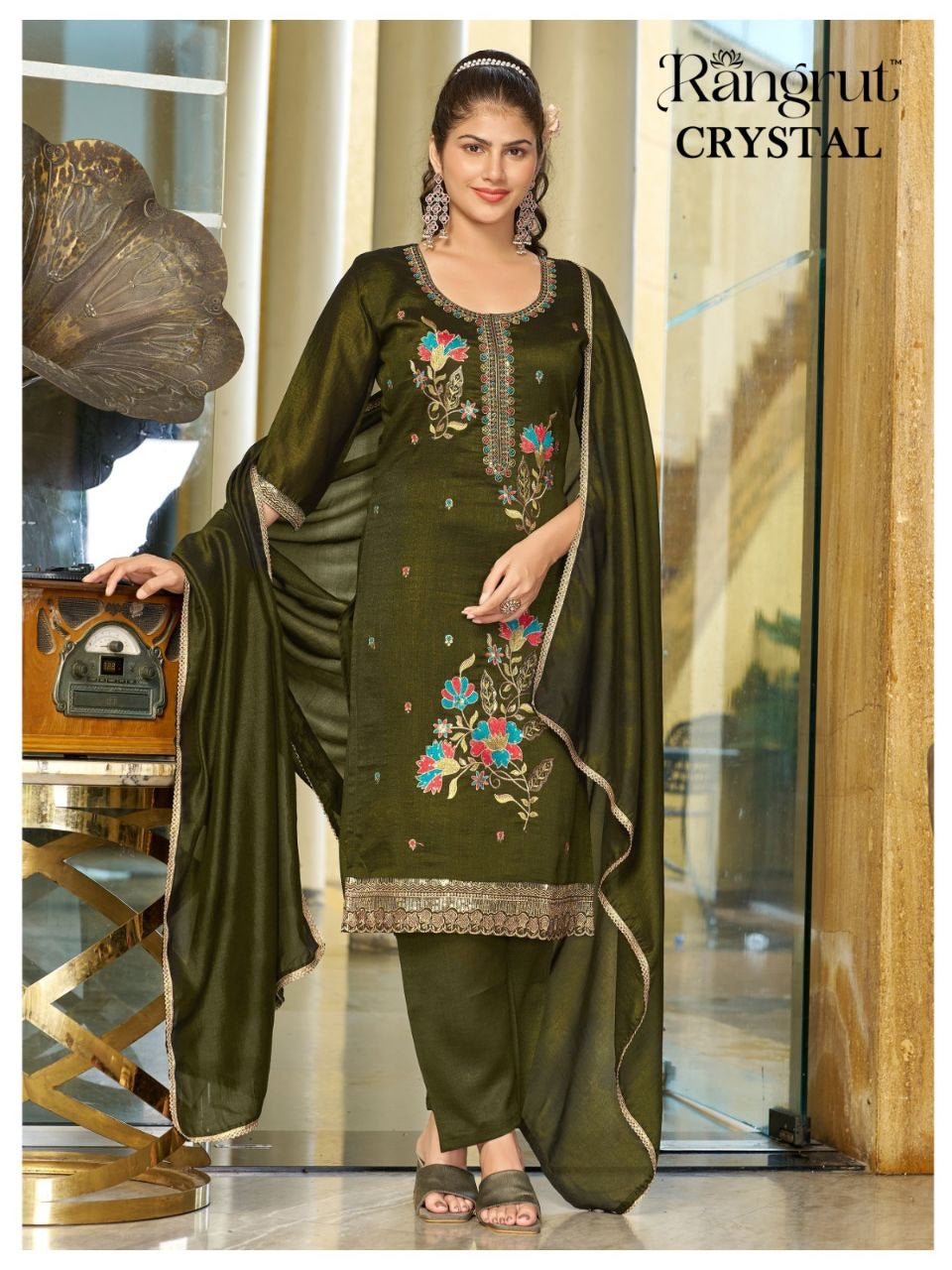 Punjabi "Laleeta" - Vert olive