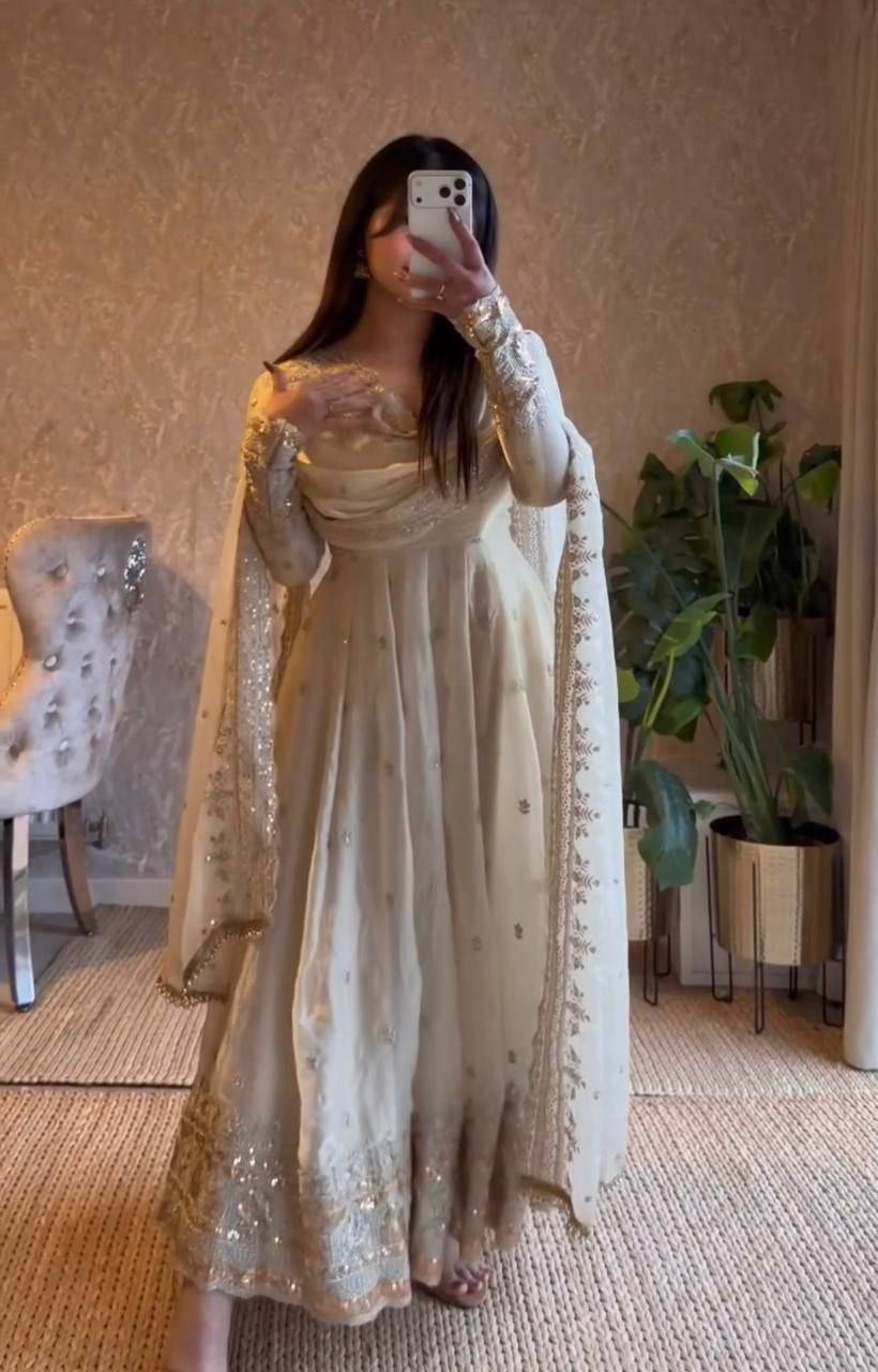 Anarkali/Robe Collection "Indra" - Beige