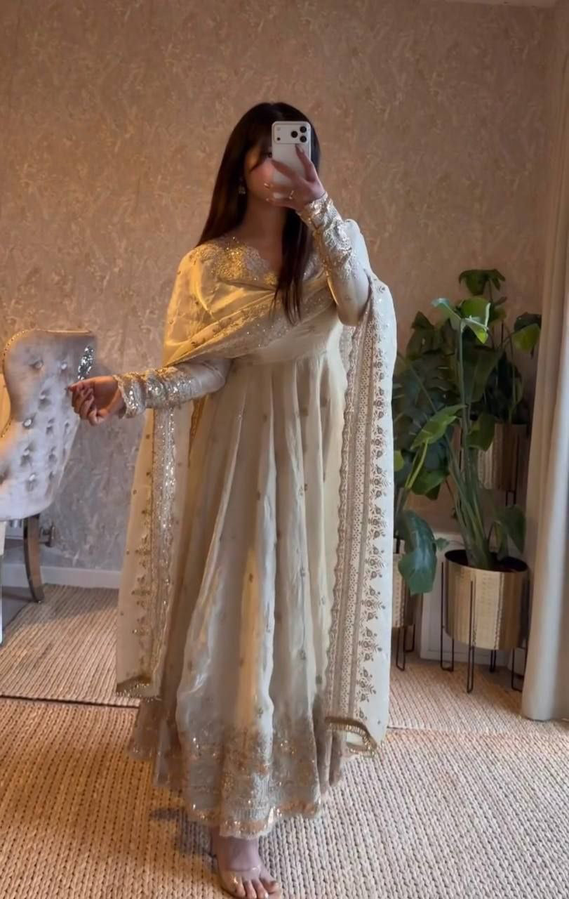 Anarkali/Robe Collection "Indra" - Beige