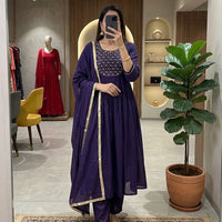 Anarkali  "Anjana" - Bleu marine