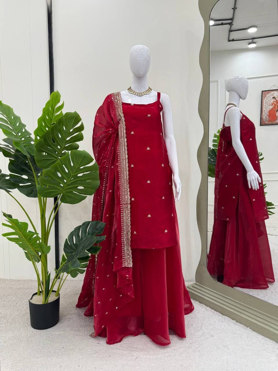 Punjabi "Ranee" - Rouge bordeaux