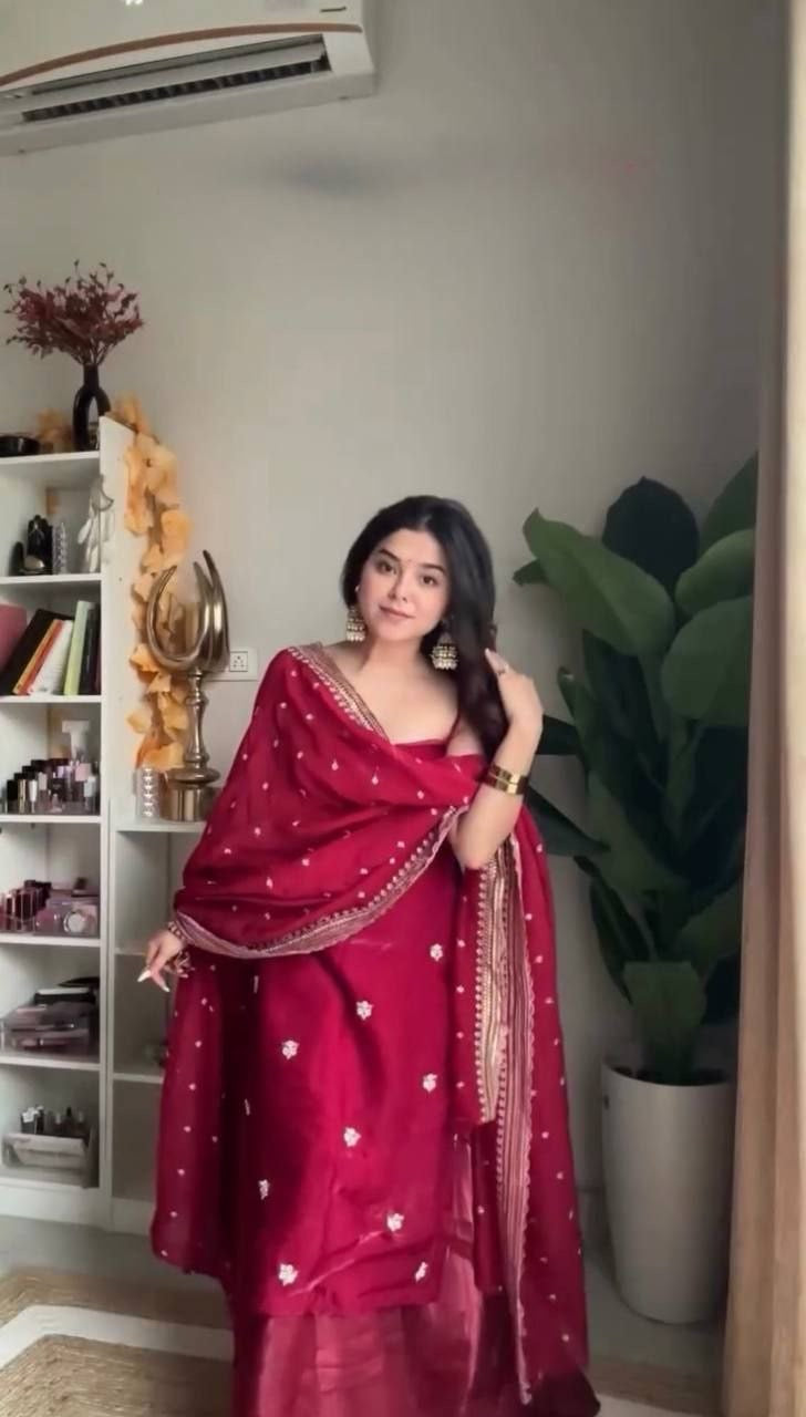 Punjabi "Ranee" - Rouge bordeaux