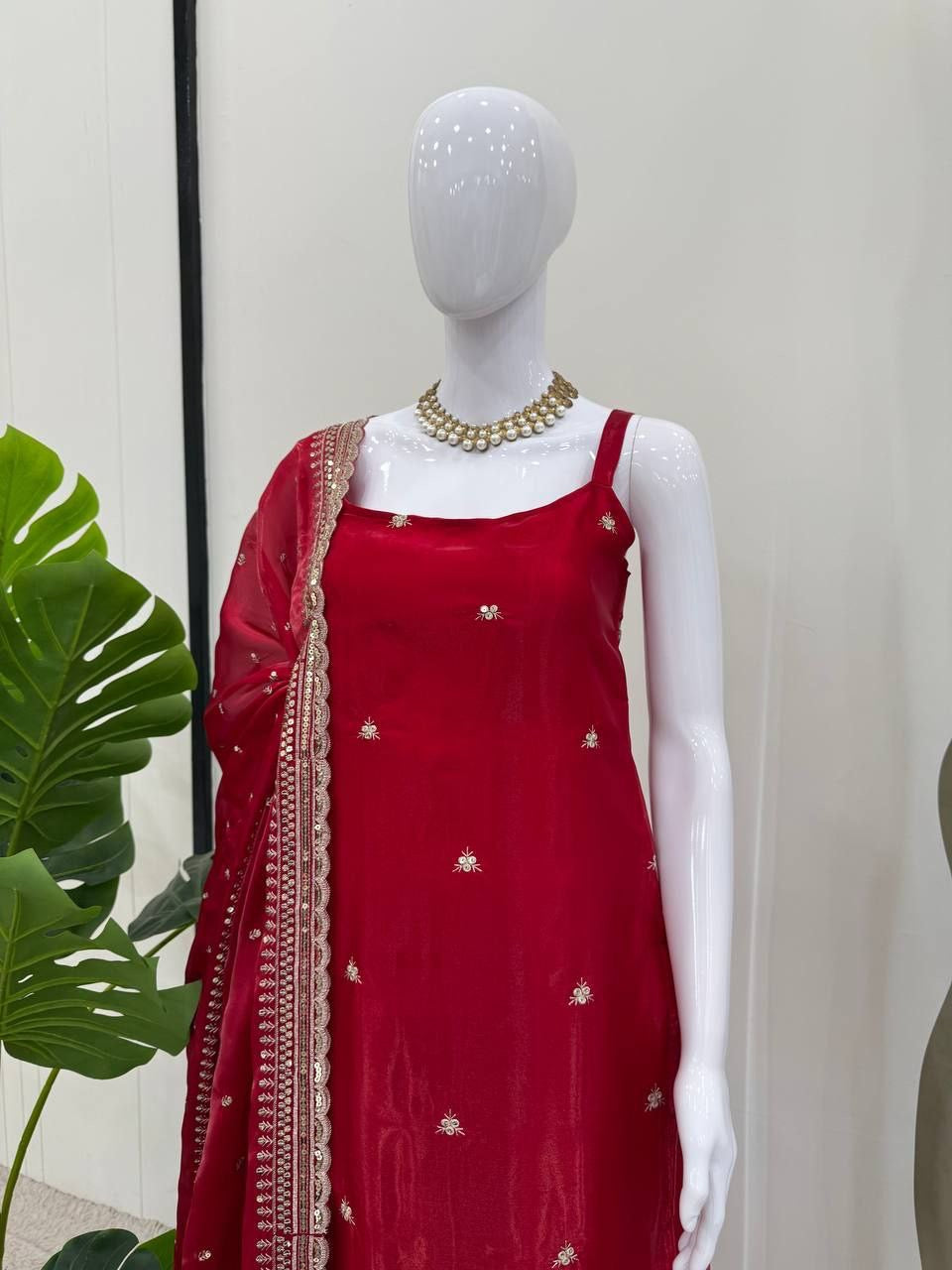 Punjabi "Ranee" - Rouge bordeaux