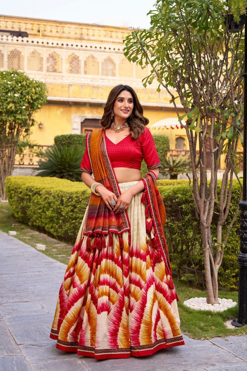 Lehenga collection "Anahitha" - Rouge