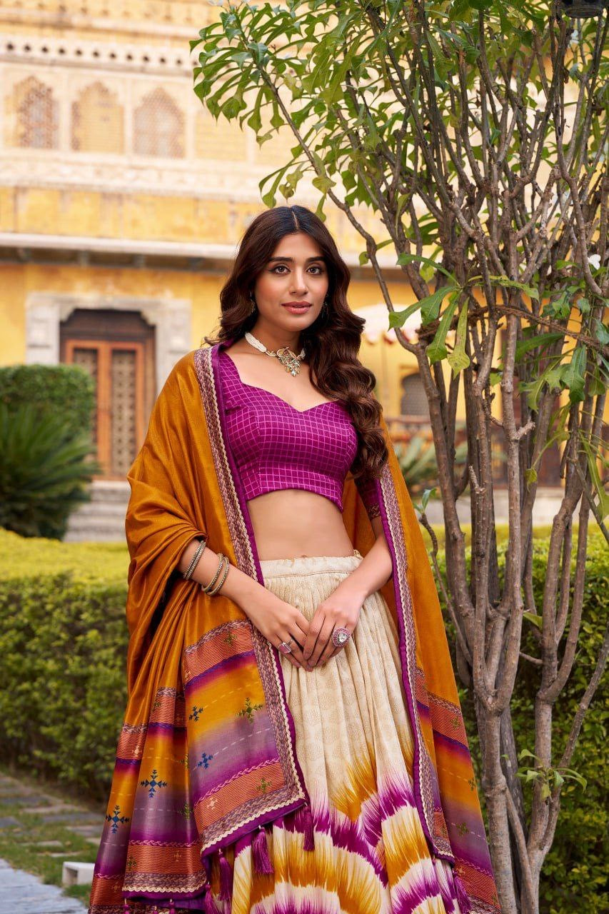 Lehenga collection "Anahitha" - Prune