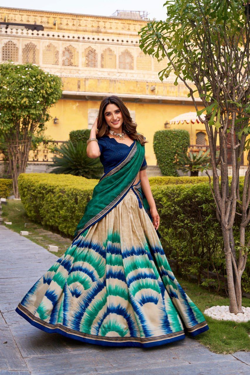 Lehenga collection "Anahitha" - Bleu