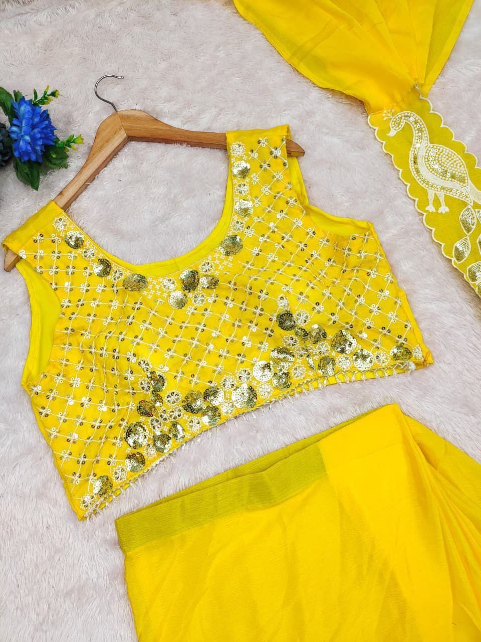 Sari prêt à porter Collection "Peacok" - Jaune