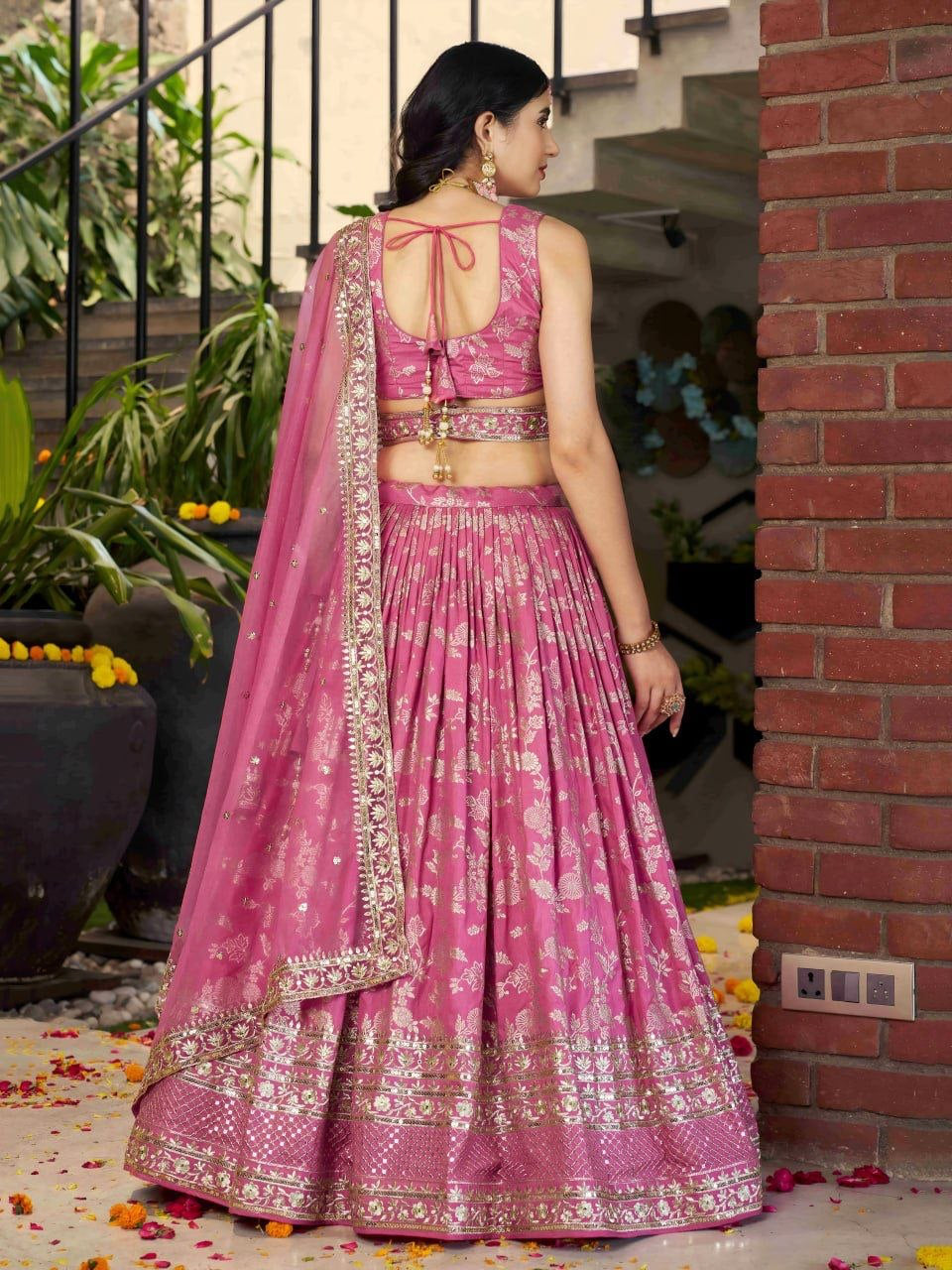 Lehenga collection "Sandju"