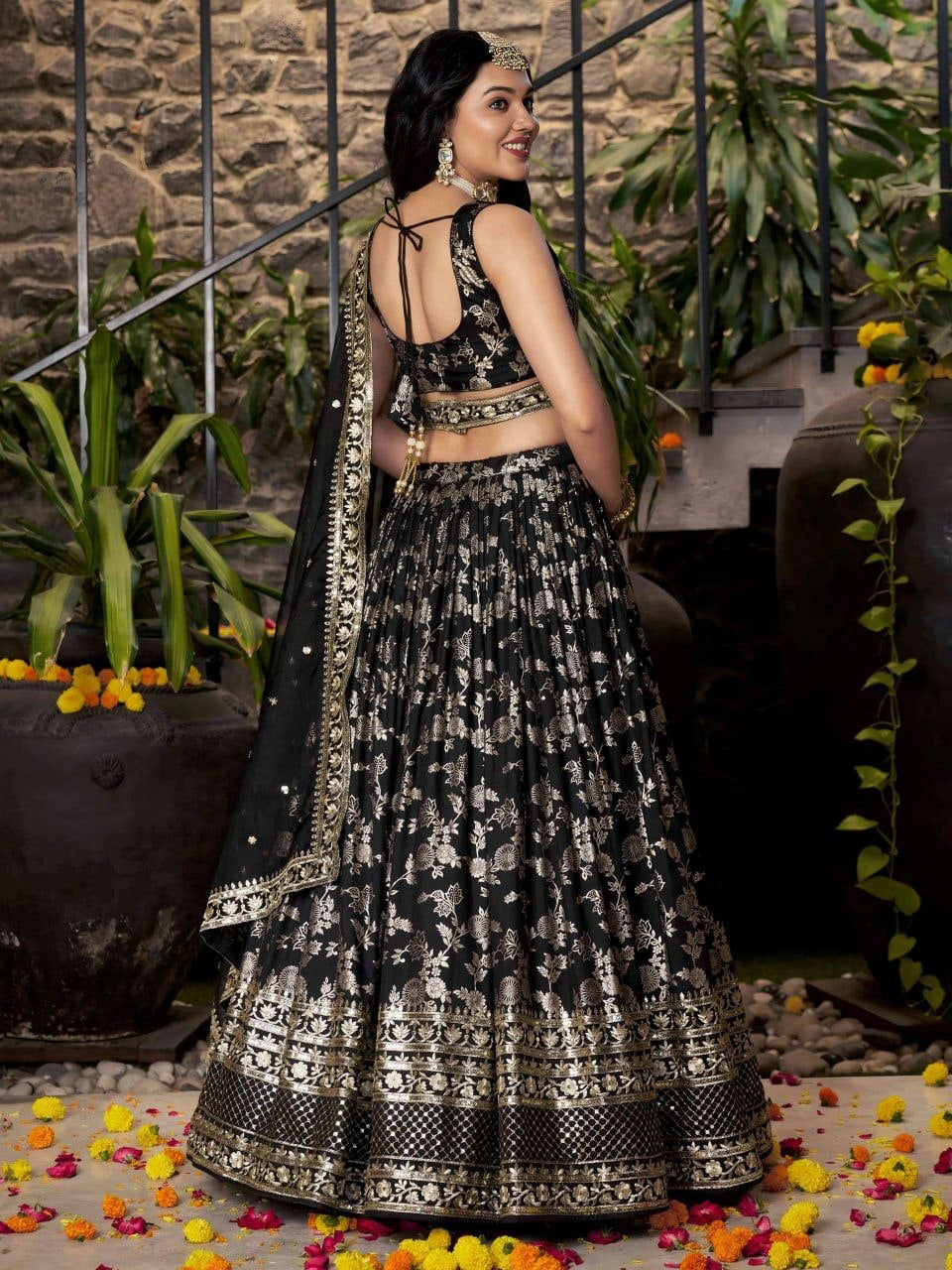 Lehenga collection "Sandju"