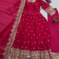 Anarkali/Robe Collection "Indra" - Rouge