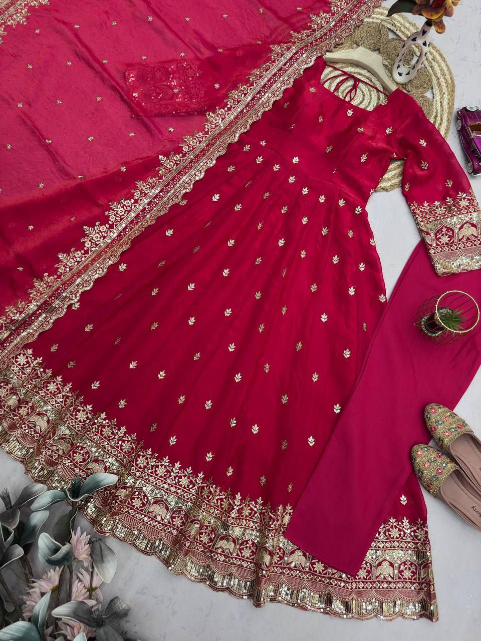 Anarkali/Robe Collection "Indra" - Rouge