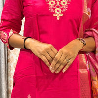 Punjabi "Lalitha" - Rose fuschia