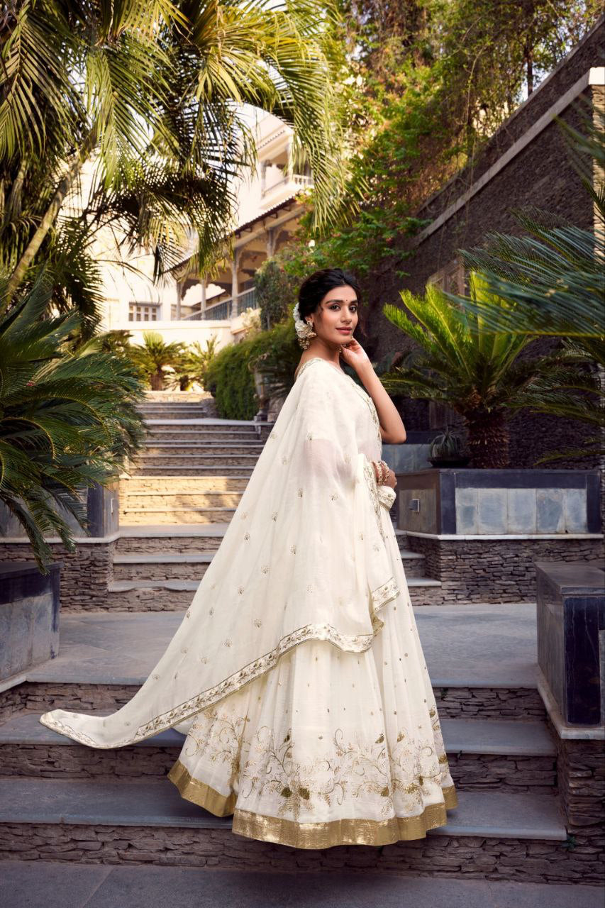 Lehenga collection "Douchanty" Blanc cassé