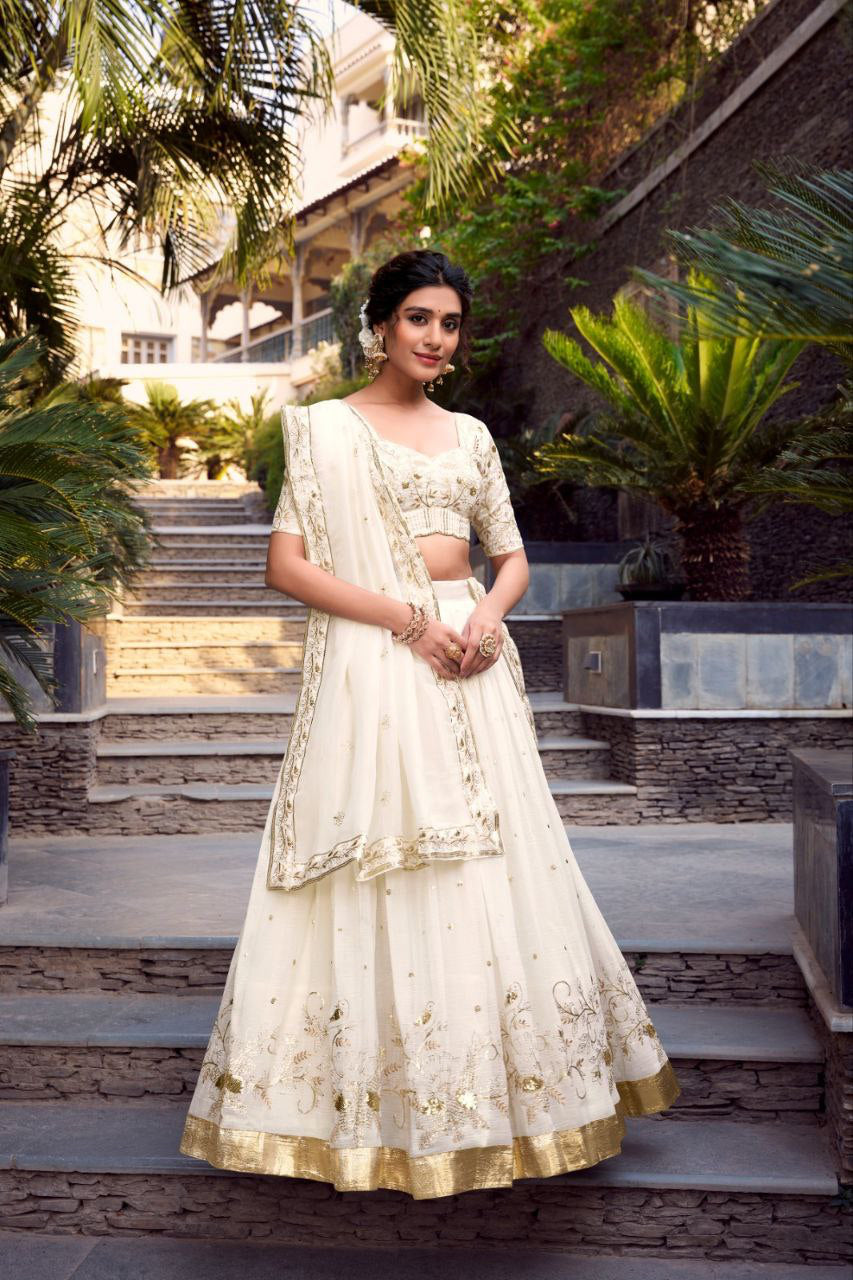 Lehenga collection "Douchanty" Blanc cassé