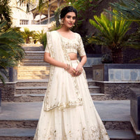 Lehenga collection "Douchanty" Blanc cassé