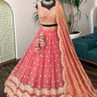 Lehenga collection "Riya" - Rose pêche