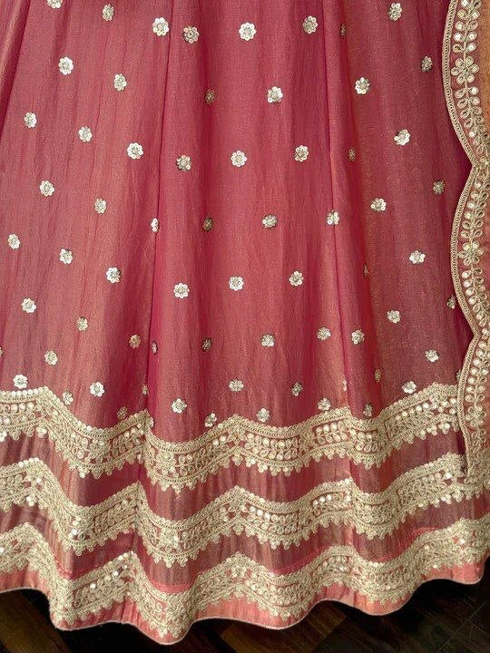 Lehenga collection "Riya" - Rose pêche