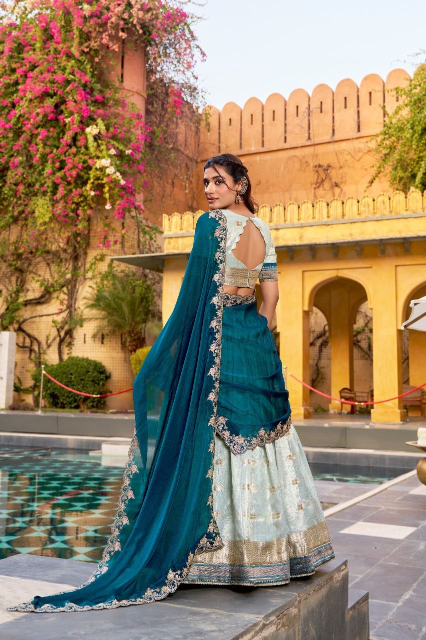 Lehenga collection "Vedaa" - Vert d&
