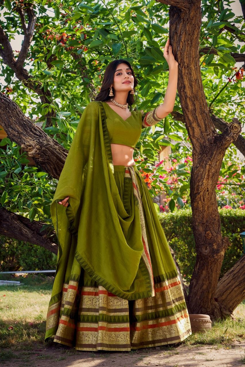 Lehenga collection "Nirupa" - Vert olive