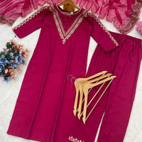 Punjabi "Shanti" - Rose framboise