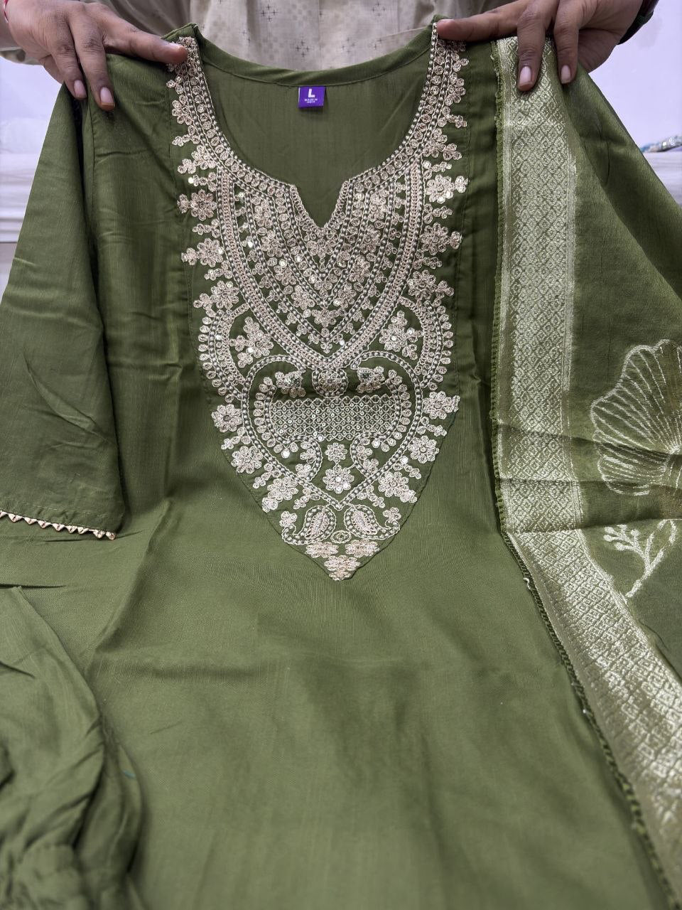 Punjabi "Allya" - Vert olive