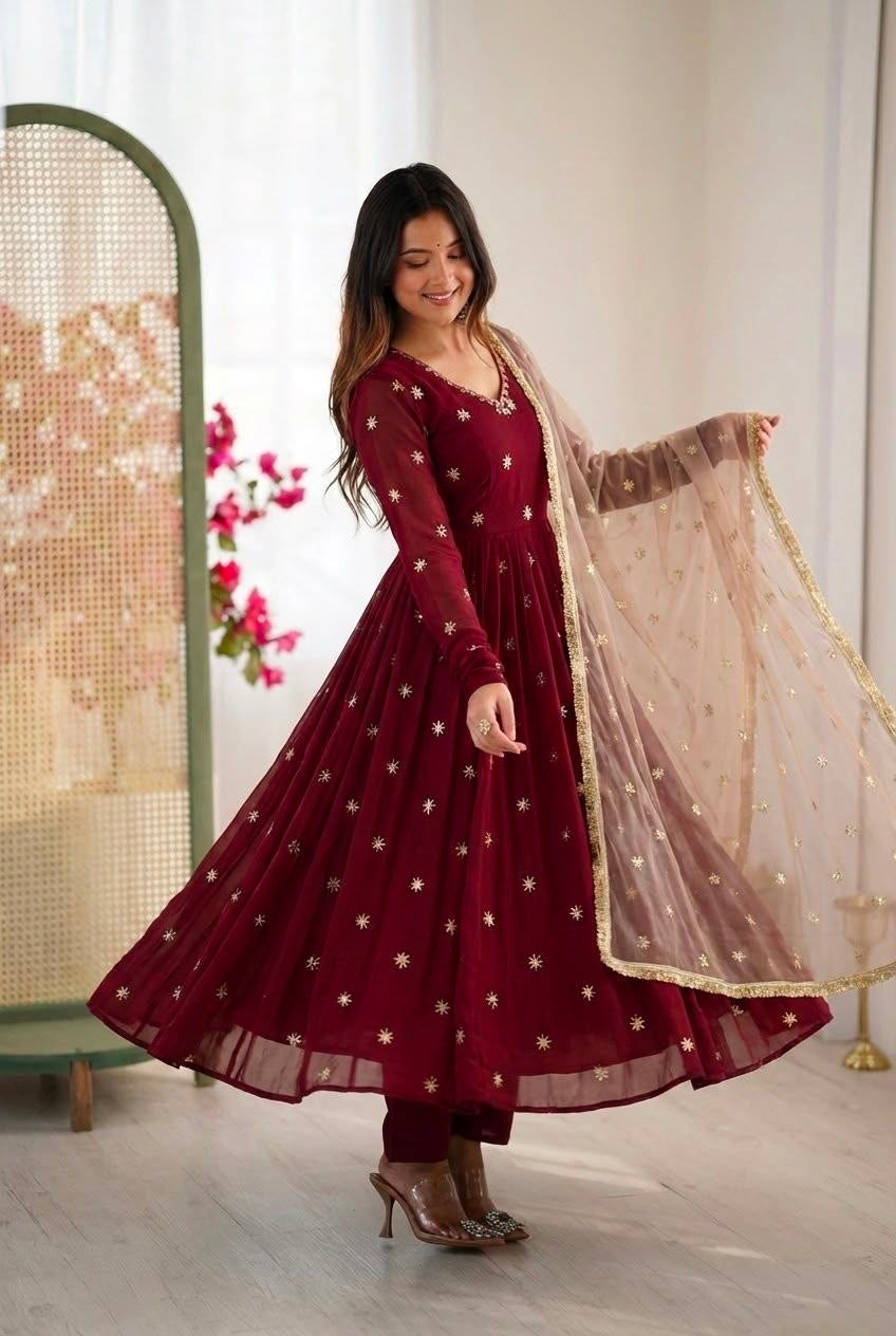 Anarkali/Robe Collection "Kavita" - Bordeaux