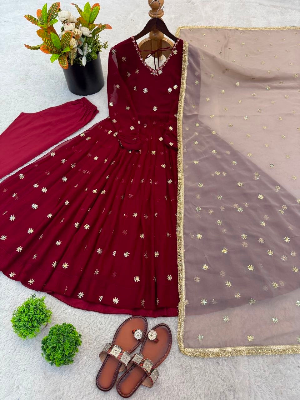 Anarkali/Robe Collection "Kavita" - Bordeaux