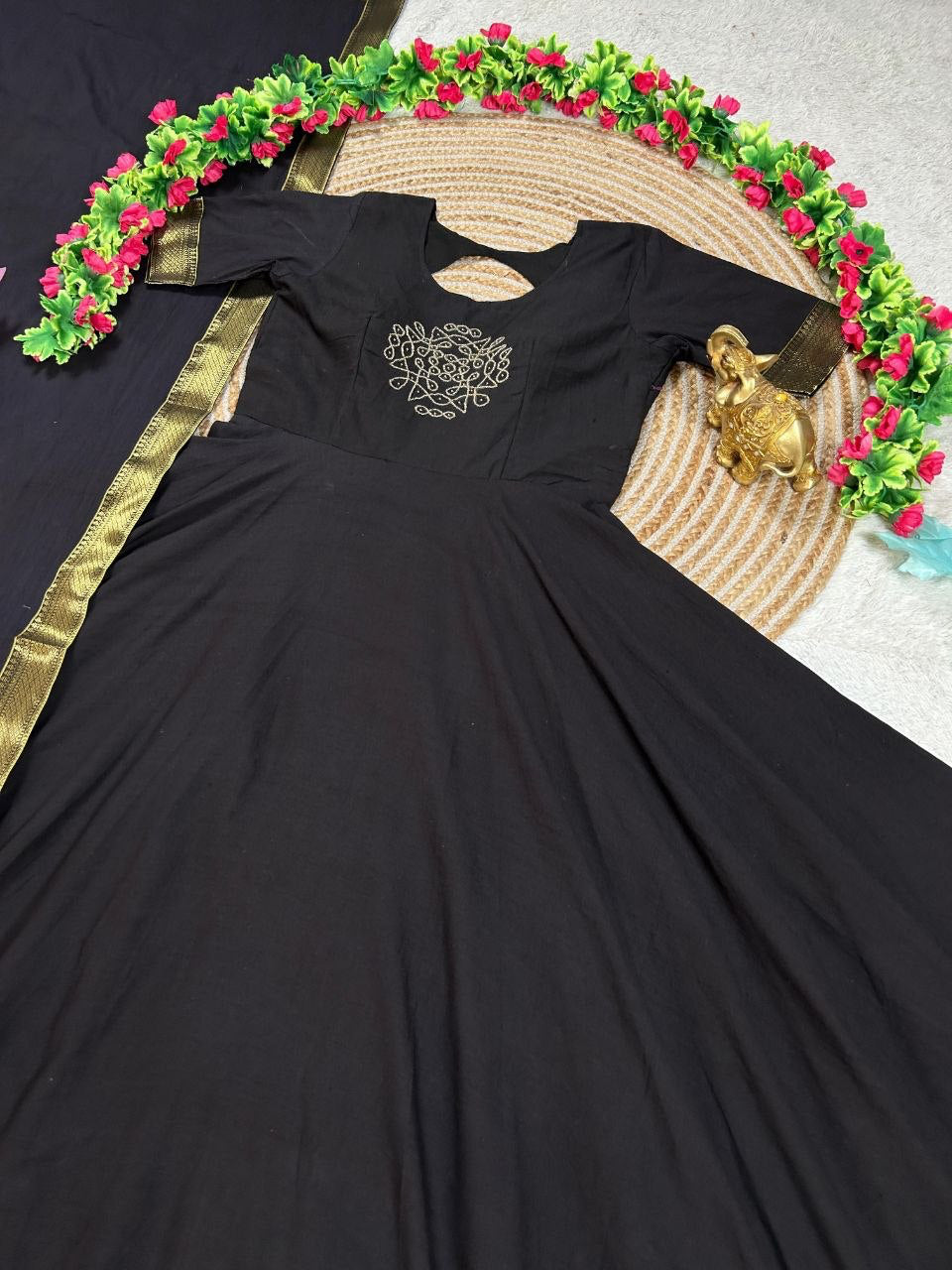 Anarkali Collection "Minaka" - Noir
