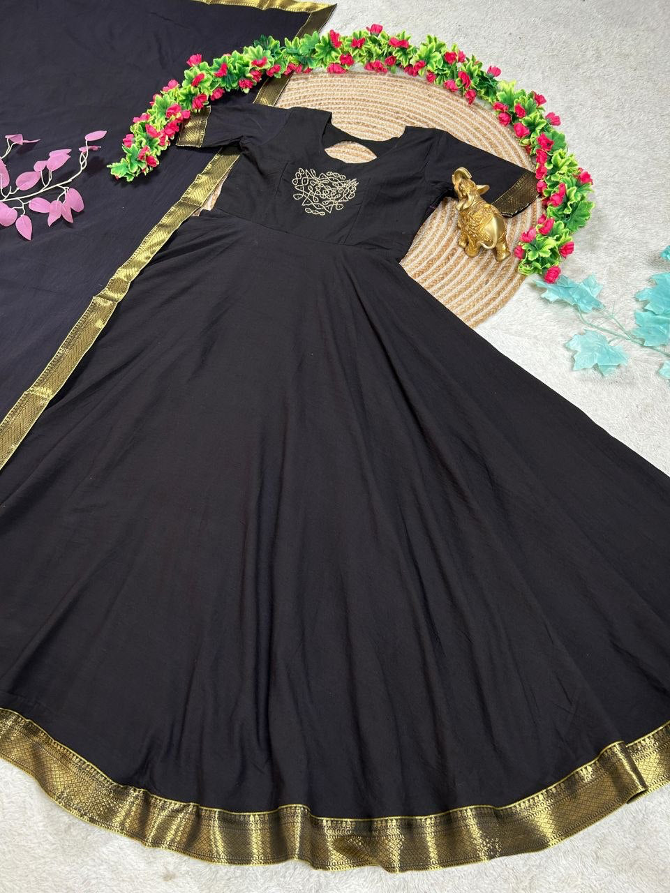 Anarkali Collection "Minaka" - Noir