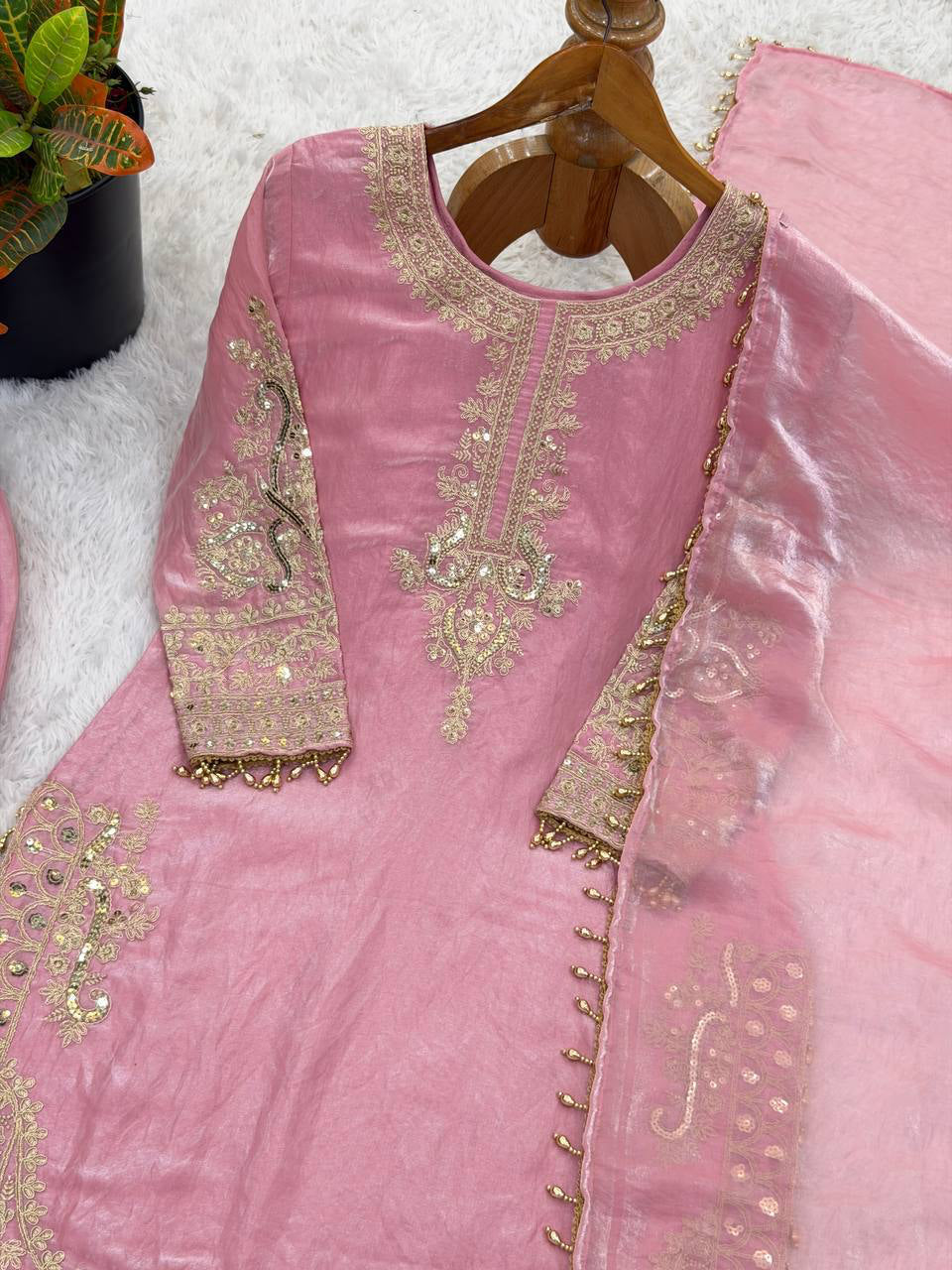 Punjabi "Kareena"
