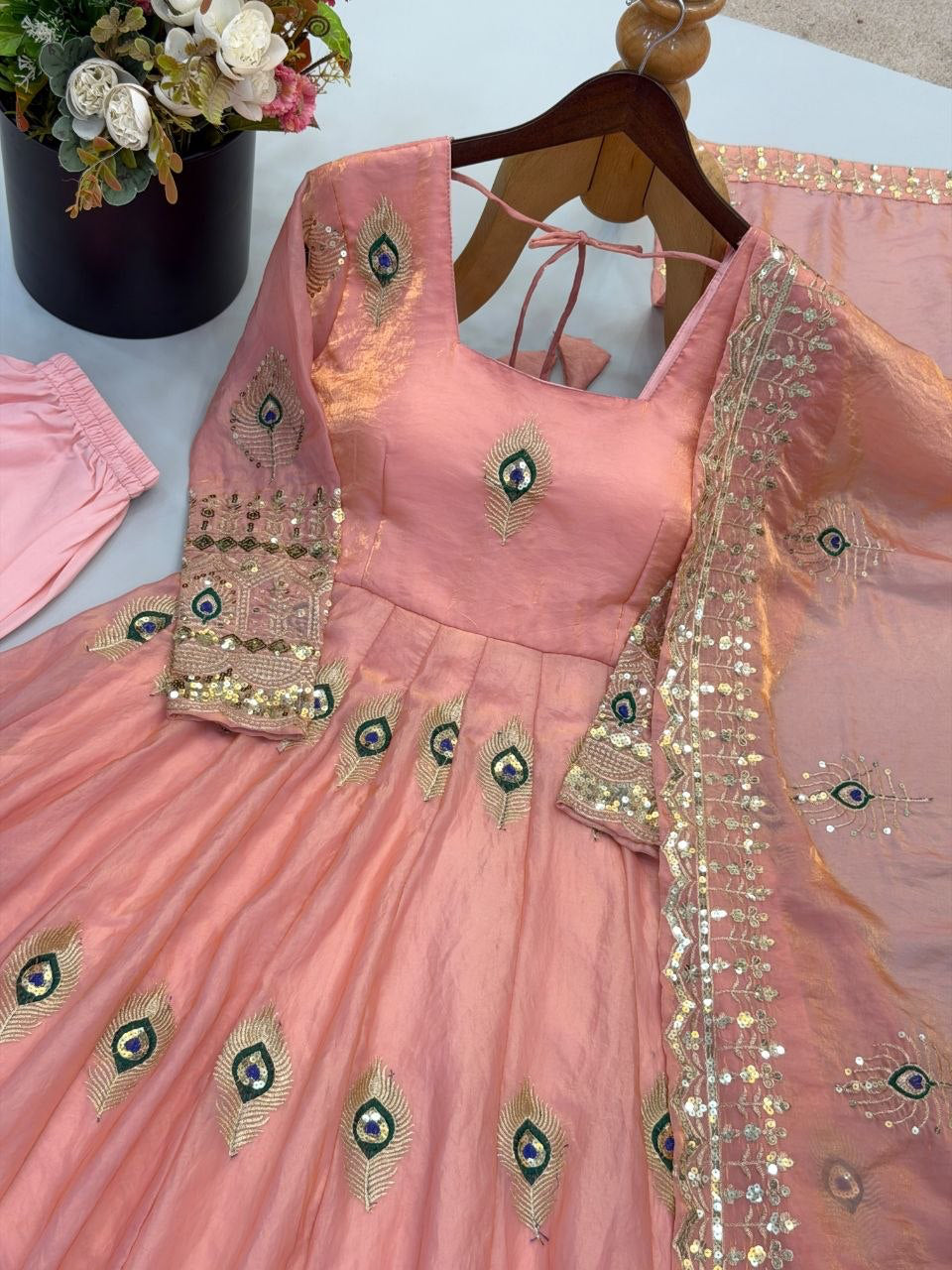 Robe Anarkali collection "Amesha"