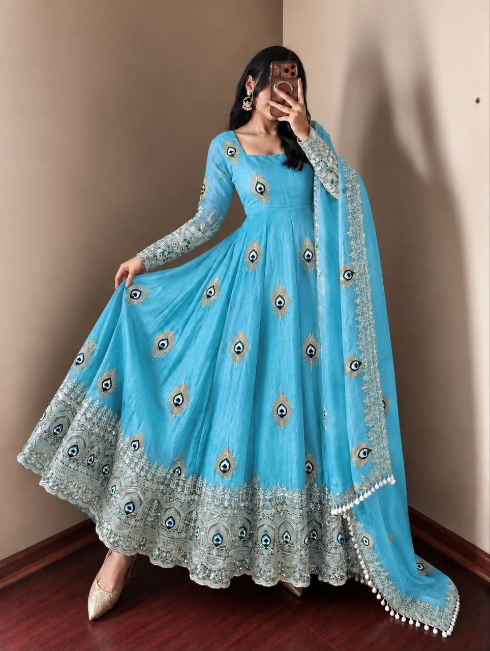 Robe Anarkali collection "Amesha"