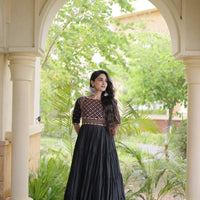 Anarkali/Robe Collection "Chameli" - 2 coloris