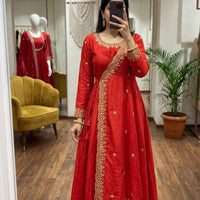 Anarkali  "Ankha" - Rouge
