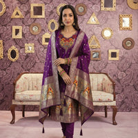 Punjabi "Samina" - Mauve