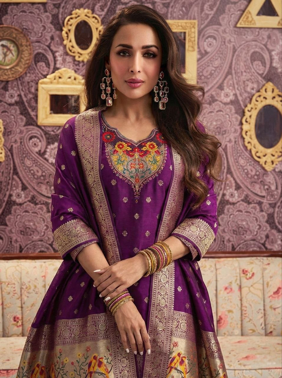 Punjabi "Samina" - Mauve